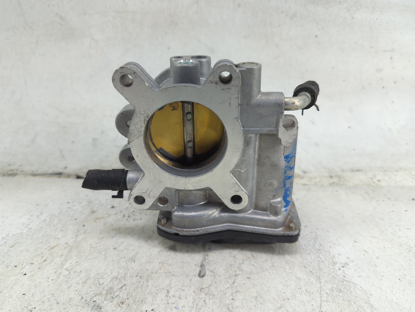 2023 Mazda Mazda3 Throttle Body P/N:PX1P 13640 11F2100235 Fits Fits 2021 2022 OEM Used Auto Parts - Oemusedautoparts1.com