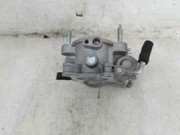 2023 Mazda Mazda3 Throttle Body P/N:PX1P 13640 11F2100235 Fits Fits 2021 2022 OEM Used Auto Parts