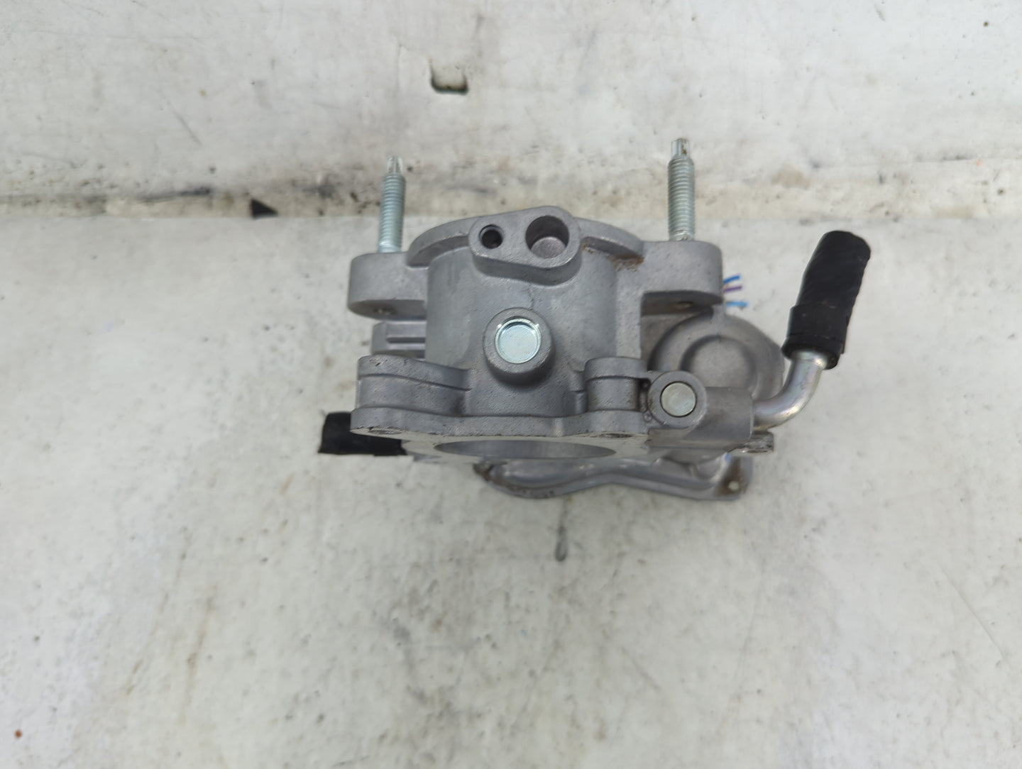 2023 Mazda Mazda3 Throttle Body P/N:PX1P 13640 11F2100235 Fits Fits 2021 2022 OEM Used Auto Parts - Oemusedautoparts1.com