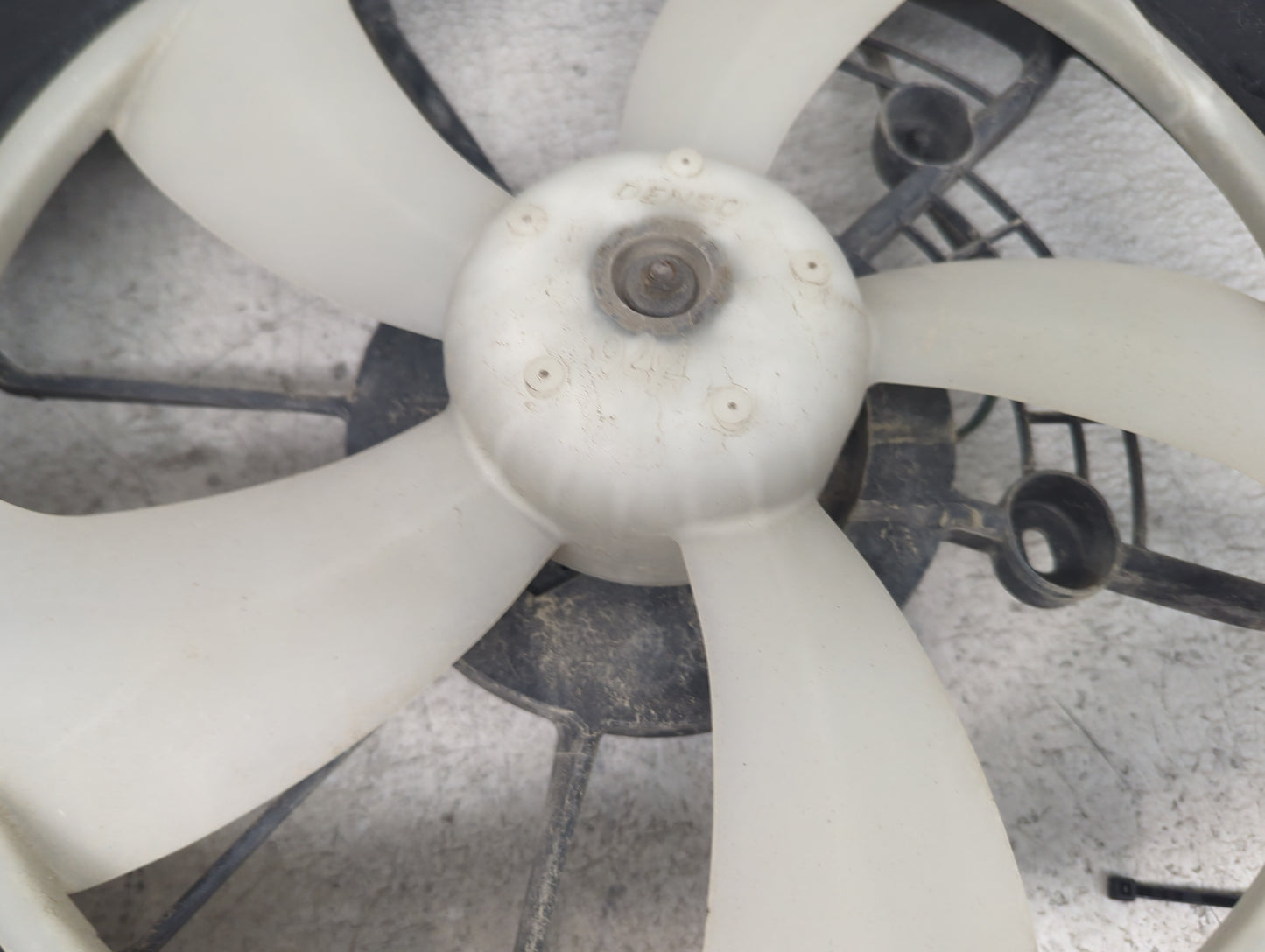 2023 Mazda Mazda Cx-5 Electric Radiator Cooling Fan Motor Assembly P/N:168000-1341 Fits OEM Used Auto Parts - Oemusedautopar