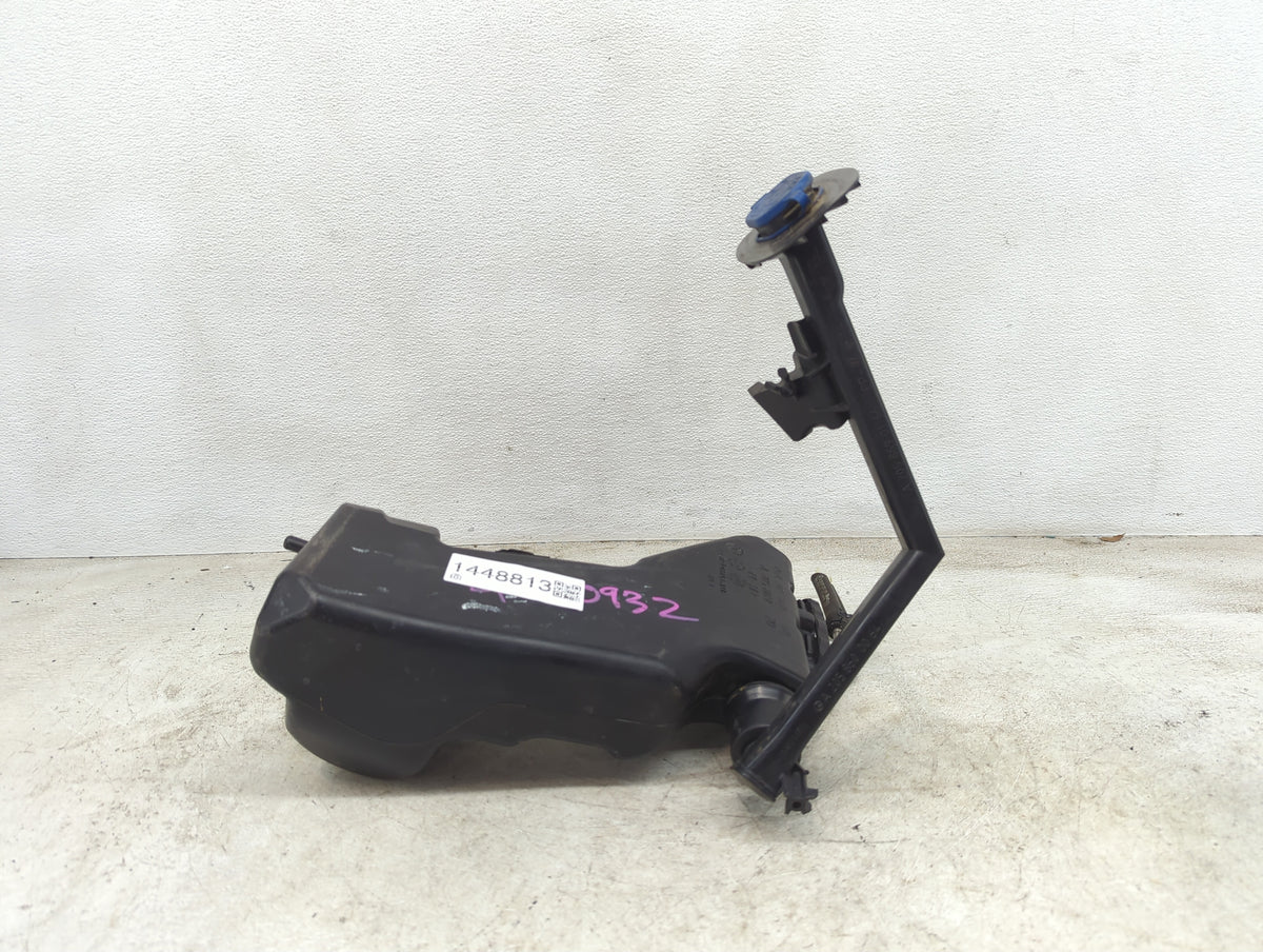 2015-2021 Mercedes-benz C300 Windshield Washer Fluid Reservoir Bottle - Oemusedautoparts1.com