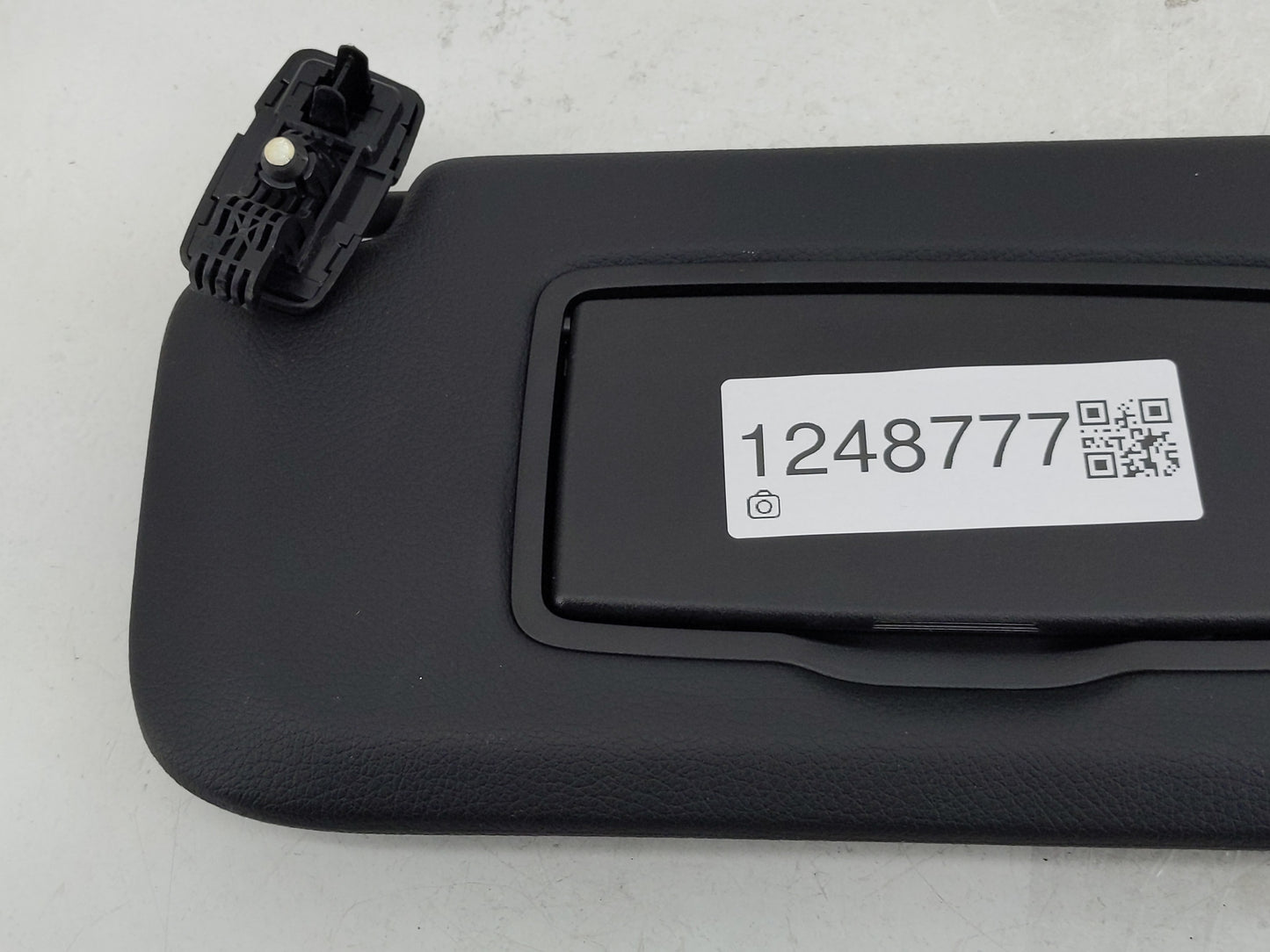 2023 Mercedes-Benz Cl200 Sun Visor Shade Replacement Driver Left Mirror Fits Fits 2017 2018 2019 2020 2021 OEM Used Auto Par