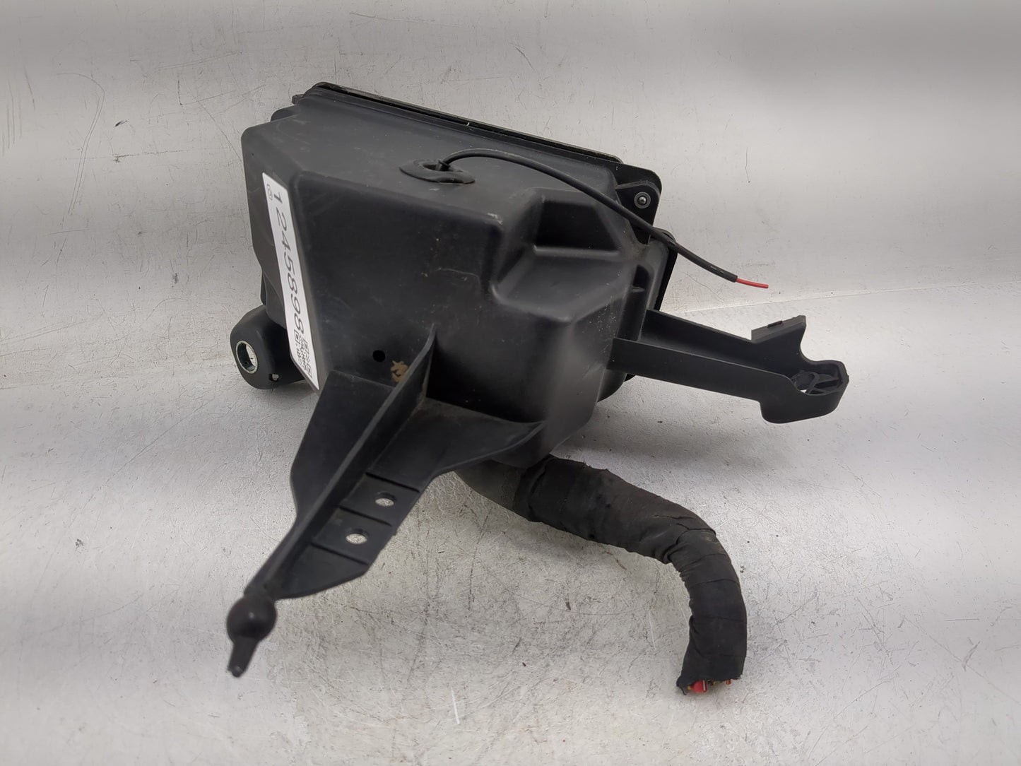 2023 Mercedes-Benz E350 Fusebox Fuse Box Panel Relay Module Fits OEM Used Auto Parts - Oemusedautoparts1.com