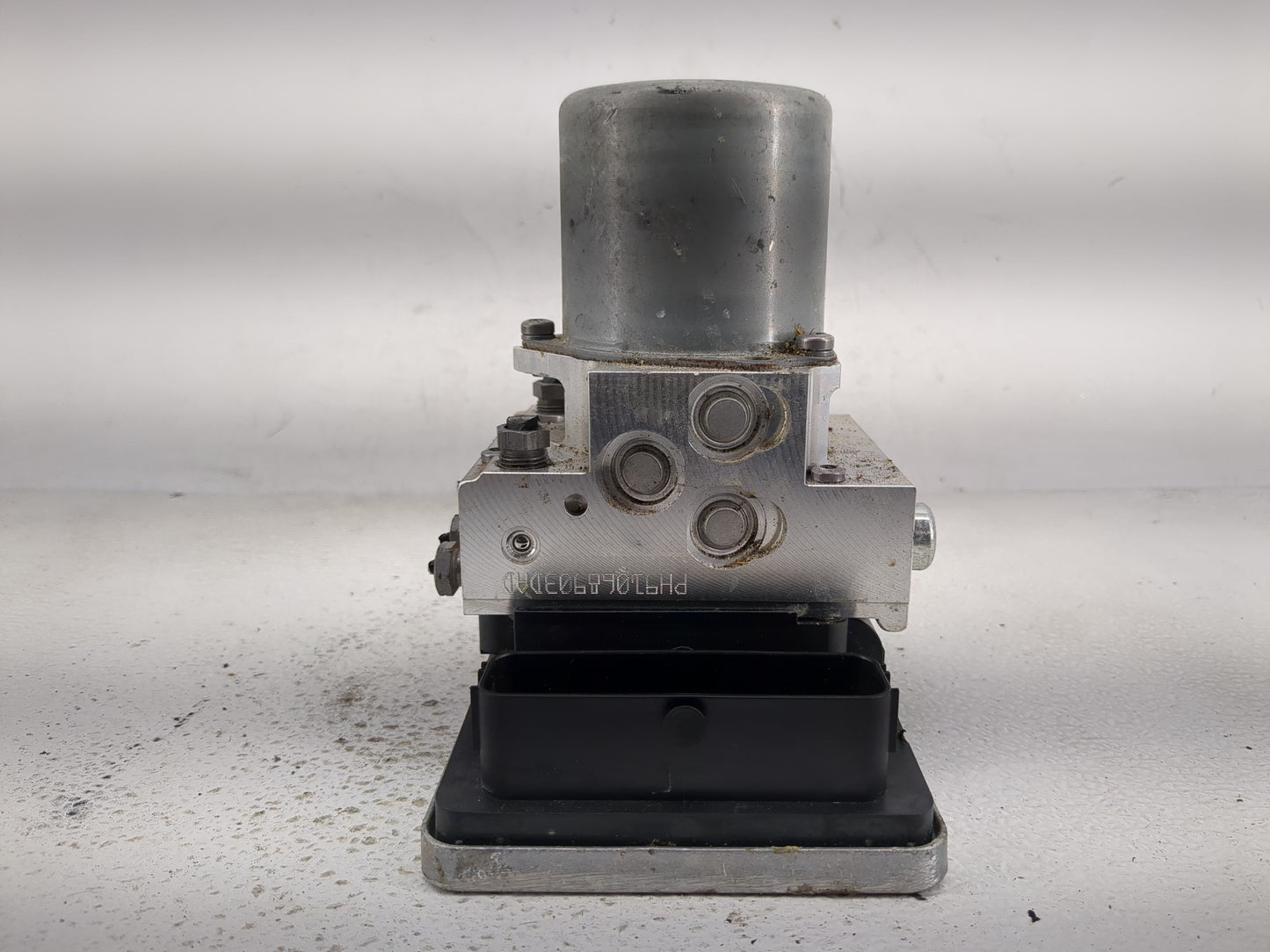 2020-2022 Mercedes-Benz Gle350 ABS Pump Control Module Replacement P/N:1679004805 Fits Fits 2020 2021 2022 OEM Used Auto Par