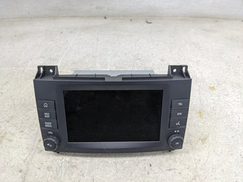 compare product 2023 Mercedes-benz Metris Information Display Screen