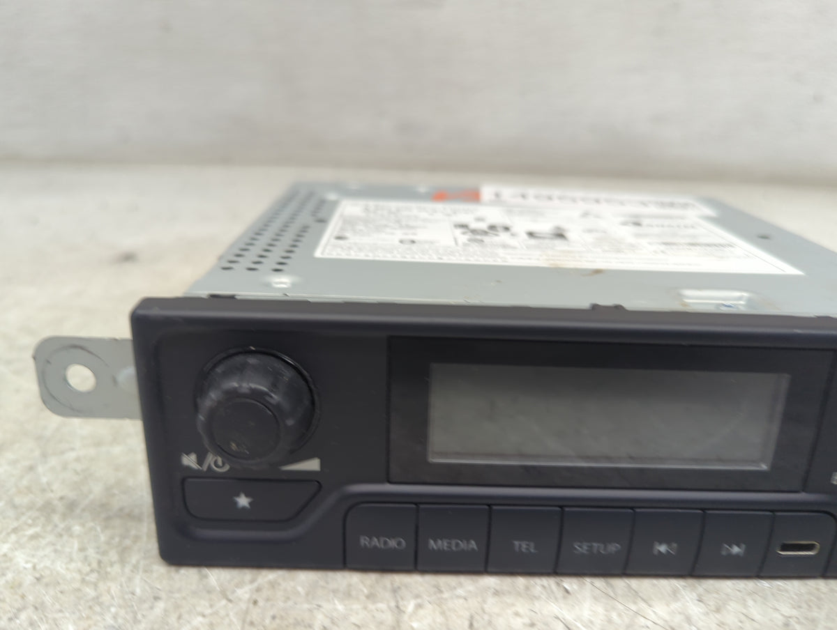 2023 Mercedes Sprinter 2500 Radio AM FM Cd Player Receiver Replacement P/N:A9079020251 A 907 902 02 51 Fits OEM Used Auto Pa