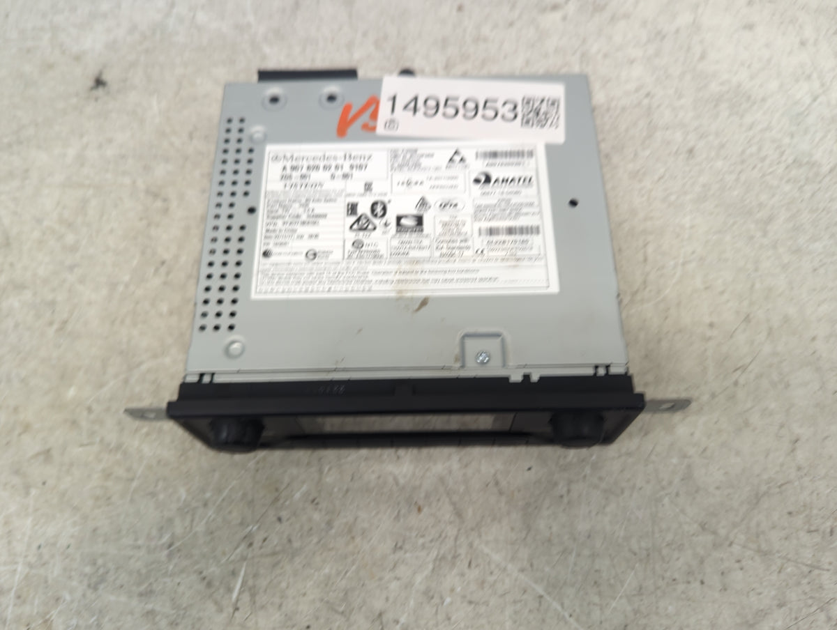 2023 Mercedes Sprinter 2500 Radio AM FM Cd Player Receiver Replacement P/N:A9079020251 A 907 902 02 51 Fits OEM Used Auto Pa