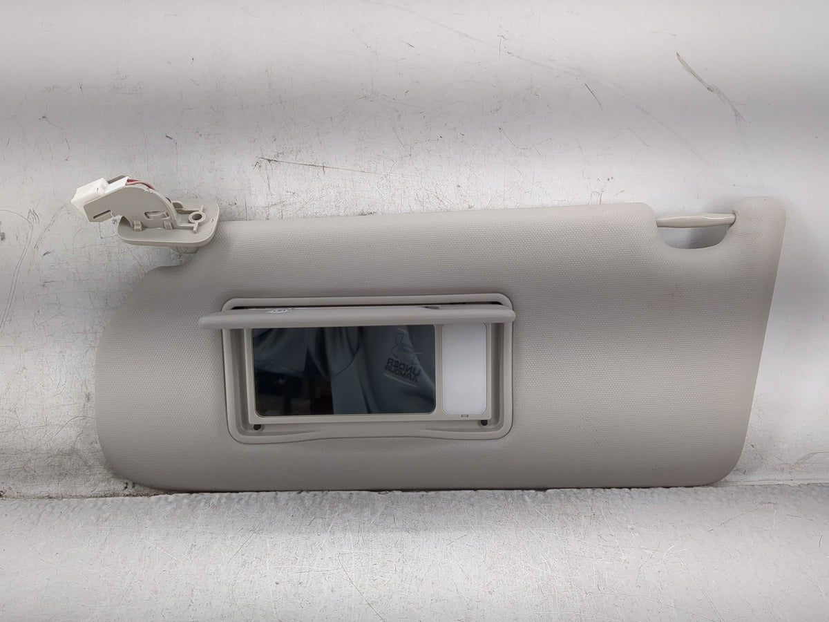 2018 Mitsubishi Eclipse Cross Sun Visor Shade Replacement Passenger Right Mirror Fits OEM Used Auto Parts - Oemusedautoparts