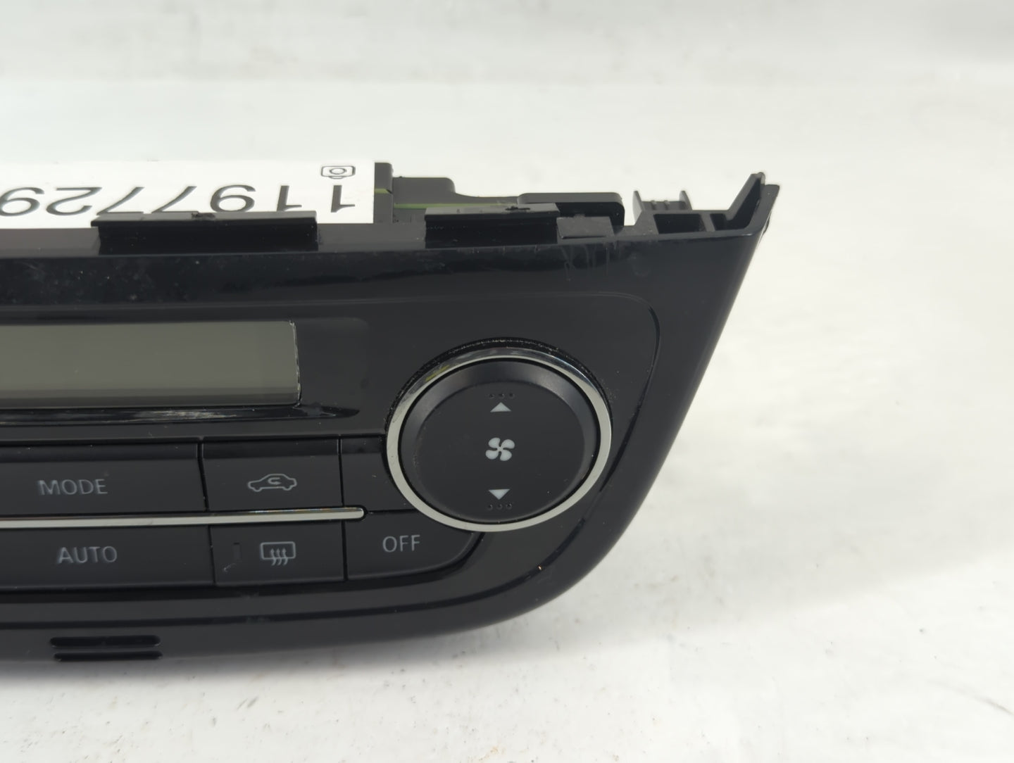 2023 Mitsubishi Mirage Climate Control Module Temperature AC/Heater Replacement P/N:7820B301XA Fits OEM Used Auto Parts - Oe