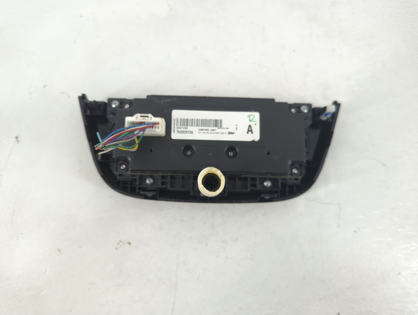 2023 Mitsubishi Mirage Climate Control Module Temperature AC/Heater Replacement P/N:7820B301XA Fits OEM Used Auto Parts - Oe