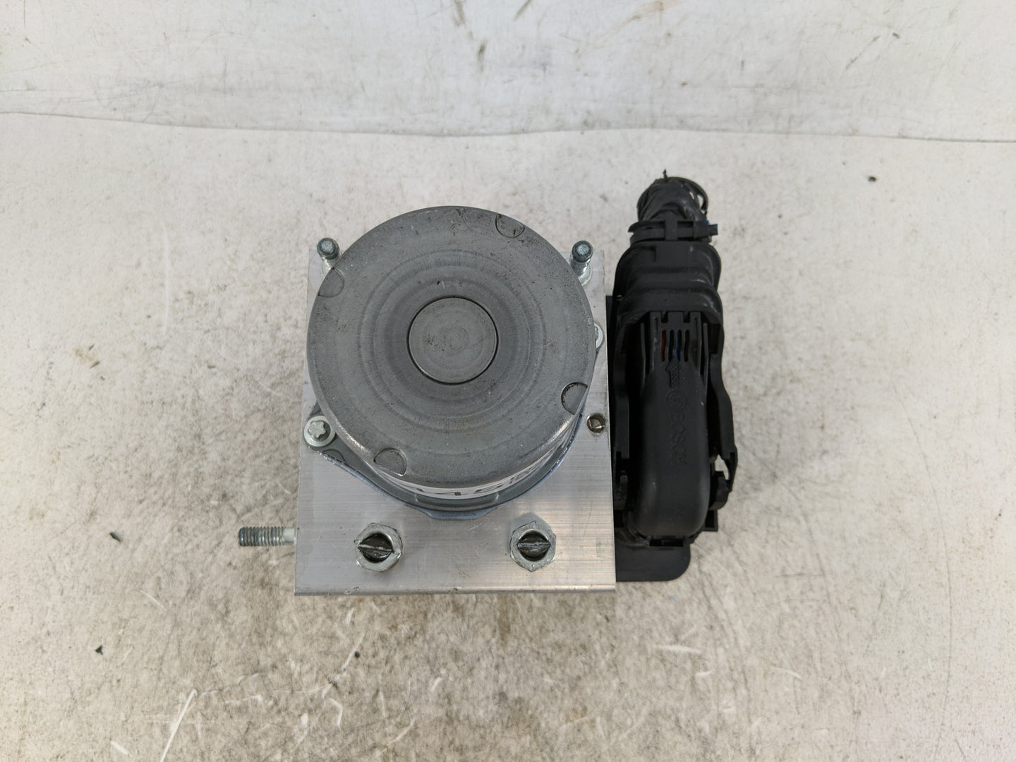 2023 Mitsubishi Mirage ABS Pump Control Module Replacement P/N:970 270 4670B494 Fits OEM Used Auto Parts - Oemusedautoparts1