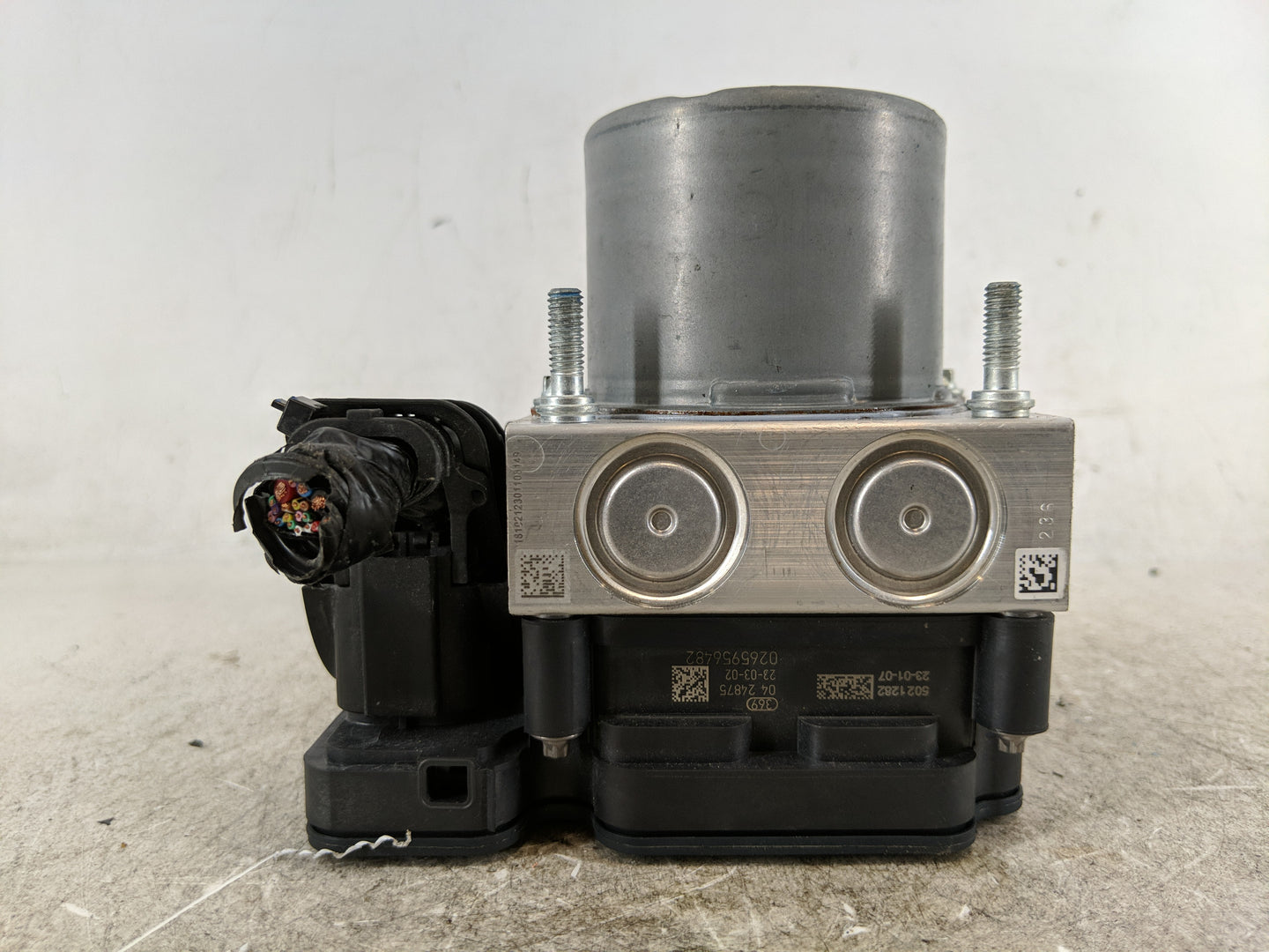 2023 Mitsubishi Mirage ABS Pump Control Module Replacement P/N:970 270 4670B494 Fits OEM Used Auto Parts - Oemusedautoparts1