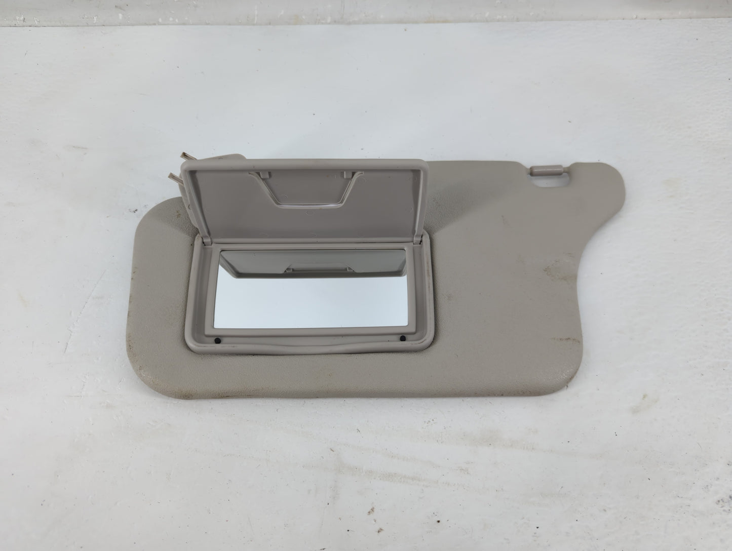 2014 Mitsubishi Mirage Sun Visor Shade Replacement Passenger Right Mirror Fits OEM Used Auto Parts - Oemusedautoparts1.com