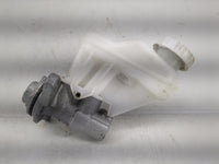 2014-2014 Mitsubishi Mirage Brake Master Cylinder - Oemusedautoparts1.com