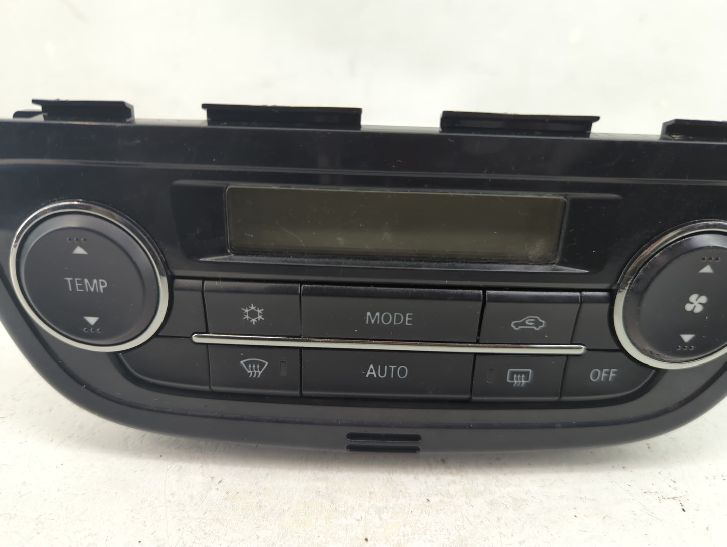 2023 Mitsubishi Mirage Climate Control Module Temperature AC/Heater Replacement P/N:7820B301XA Fits OEM Used Auto Parts - Oe