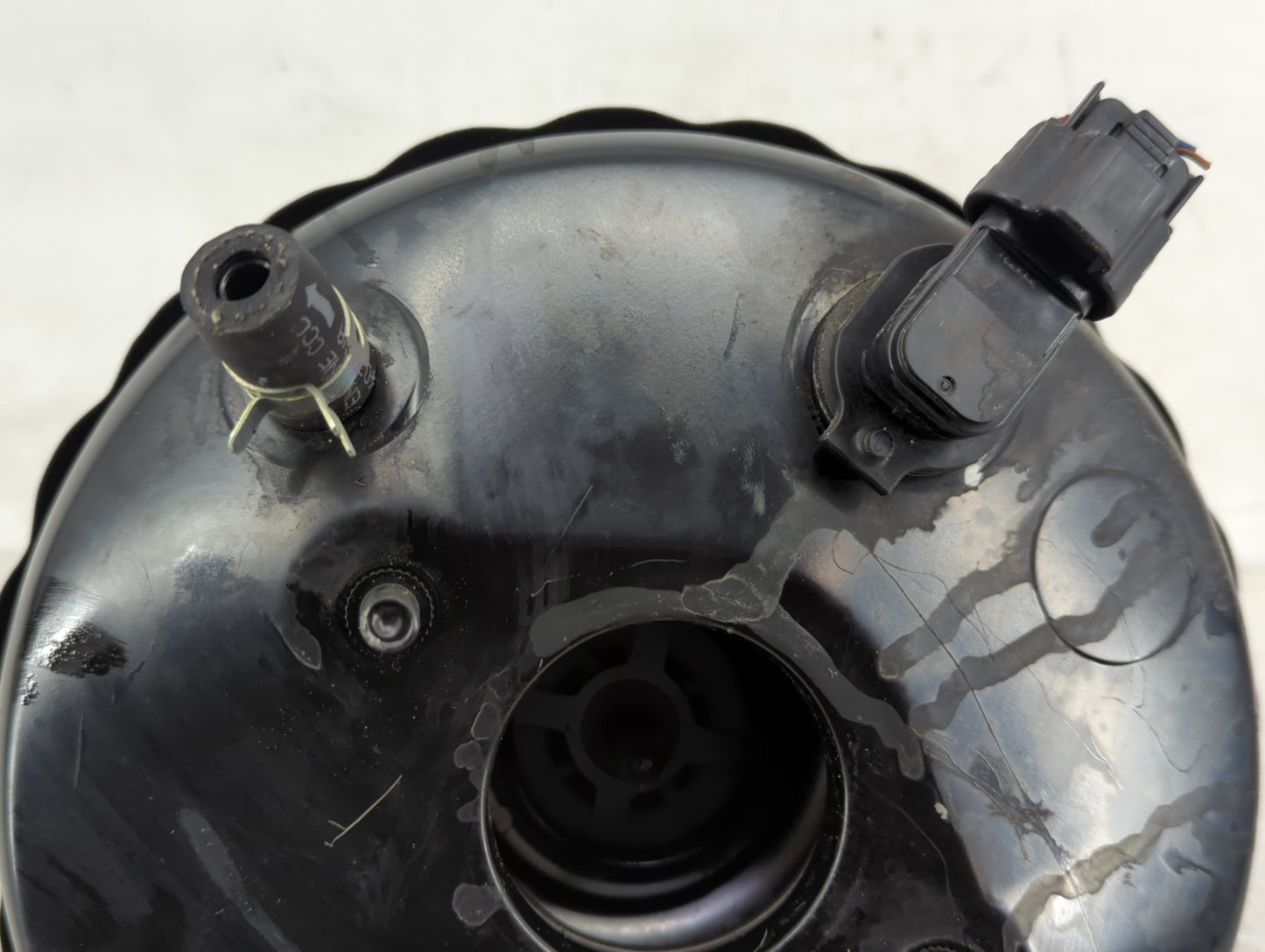 2023 Mitsubishi Mirage Power Brake Booster Oem 1382921 - Oemusedautoparts1.com