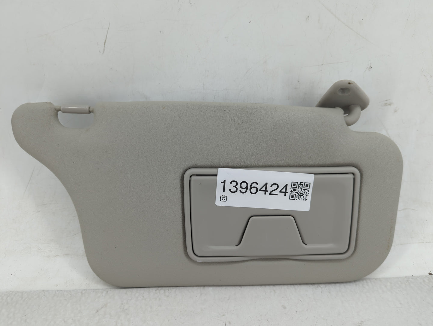 2014 Mitsubishi Mirage Sun Visor Shade Replacement Driver Left Mirror Fits OEM Used Auto Parts - Oemusedautoparts1.com