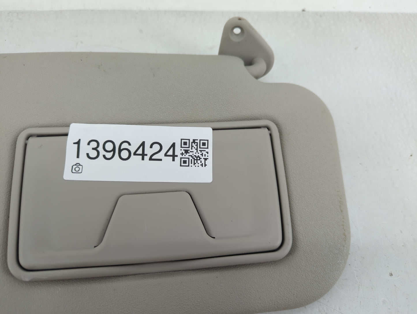 2014 Mitsubishi Mirage Sun Visor Shade Replacement Driver Left Mirror Fits OEM Used Auto Parts - Oemusedautoparts1.com