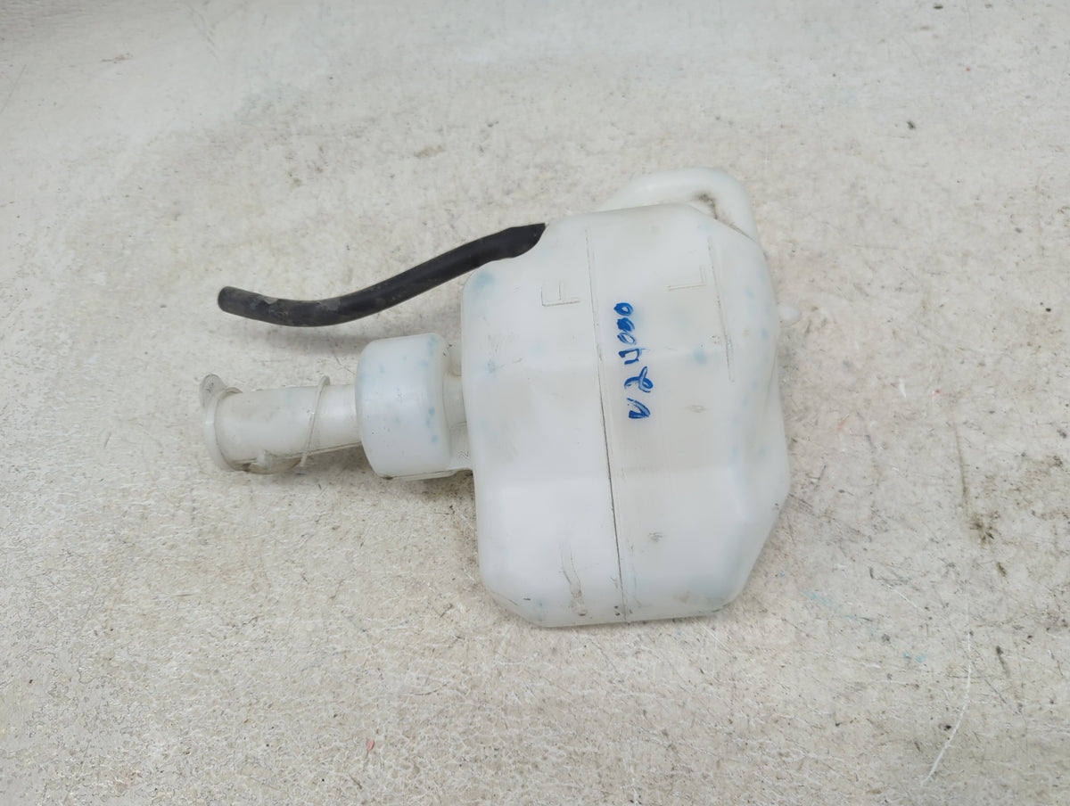 2014 Mitsubishi Mirage Radiator Coolant Overflow Expansion Tank Bottle 1465690 - Oemusedautoparts1.com