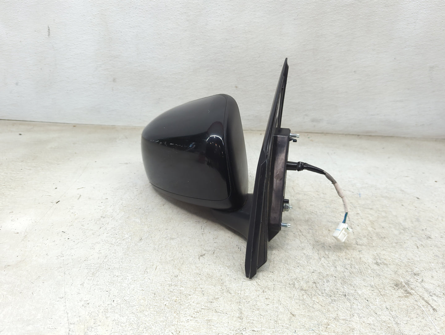2014 Mitsubishi Mirage Passenger Side View Mirror - Right Door Mirror OEM Used - Oemusedautoparts1.com