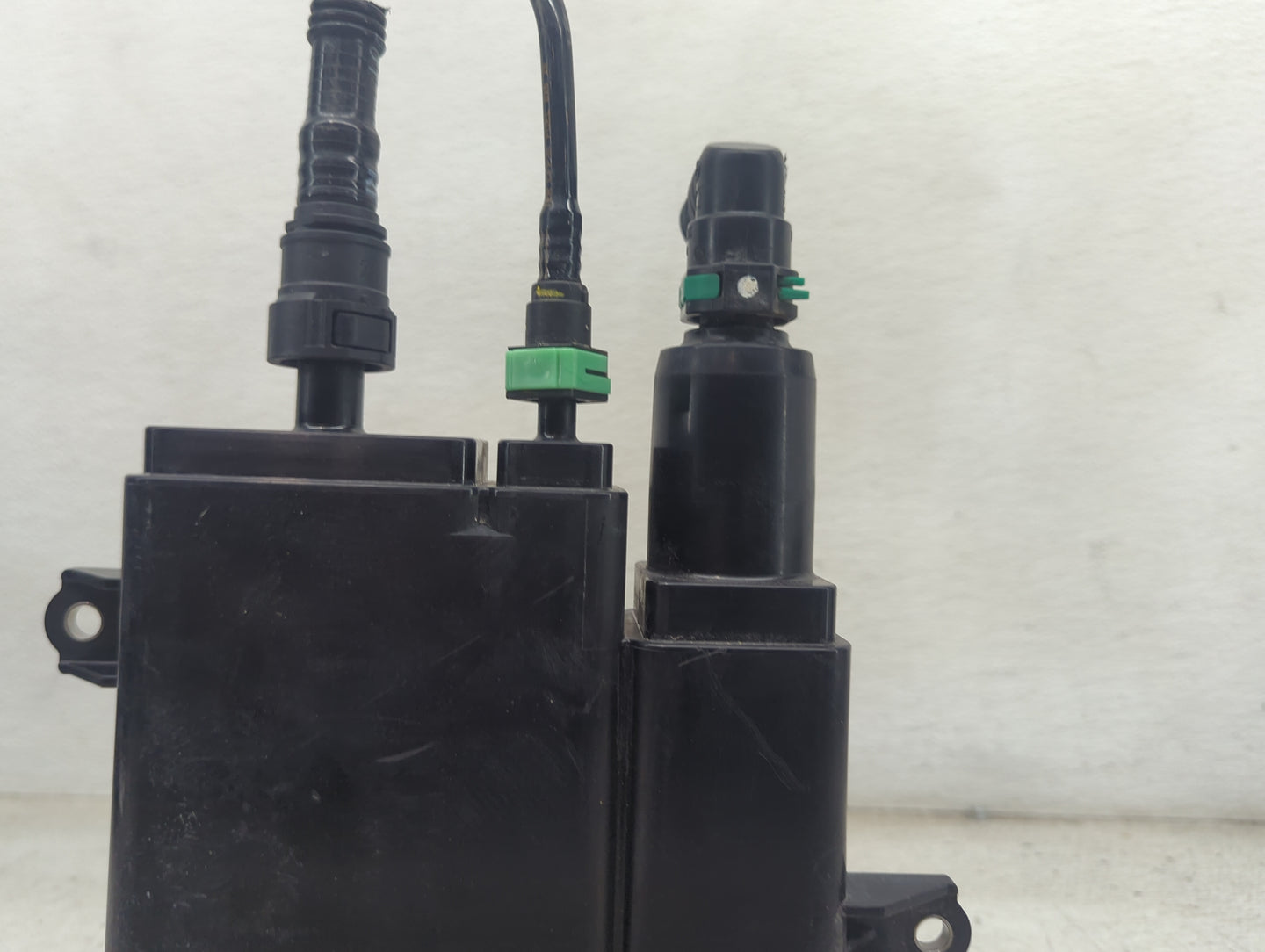 2023 Mitsubishi Mirage Fuel Vapor Charcoal Canister - Oemusedautoparts1.com