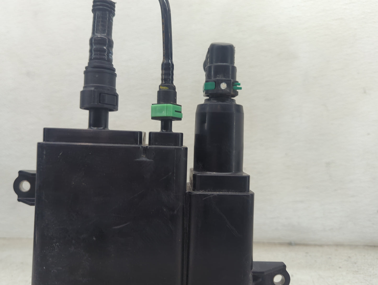 2023 Mitsubishi Mirage Fuel Vapor Charcoal Canister - Oemusedautoparts1.com
