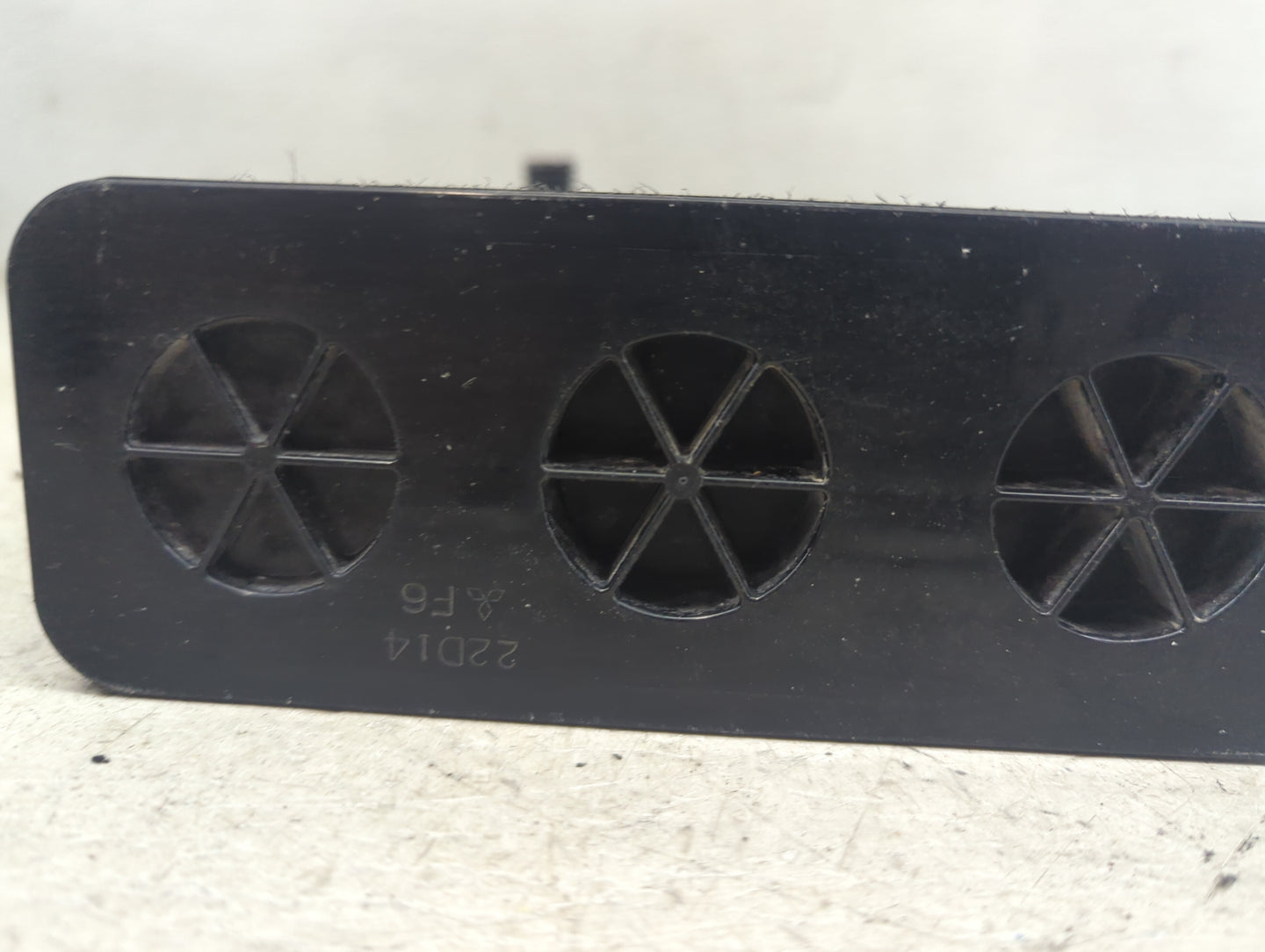 2023 Mitsubishi Mirage Fuel Vapor Charcoal Canister - Oemusedautoparts1.com