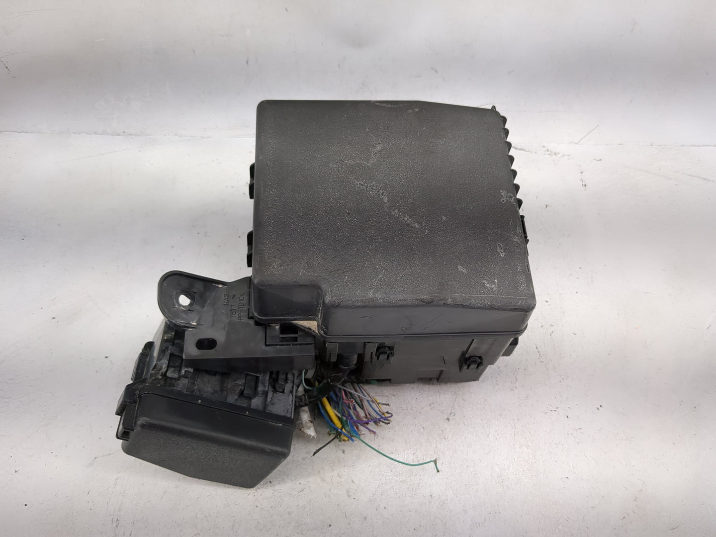 2014 Mitsubishi Mirage Fusebox Fuse Box Panel Relay Module P/N:7517 PP-TD10, 8627A030, ACVN51212, 8627A029 Fits OEM Used Aut