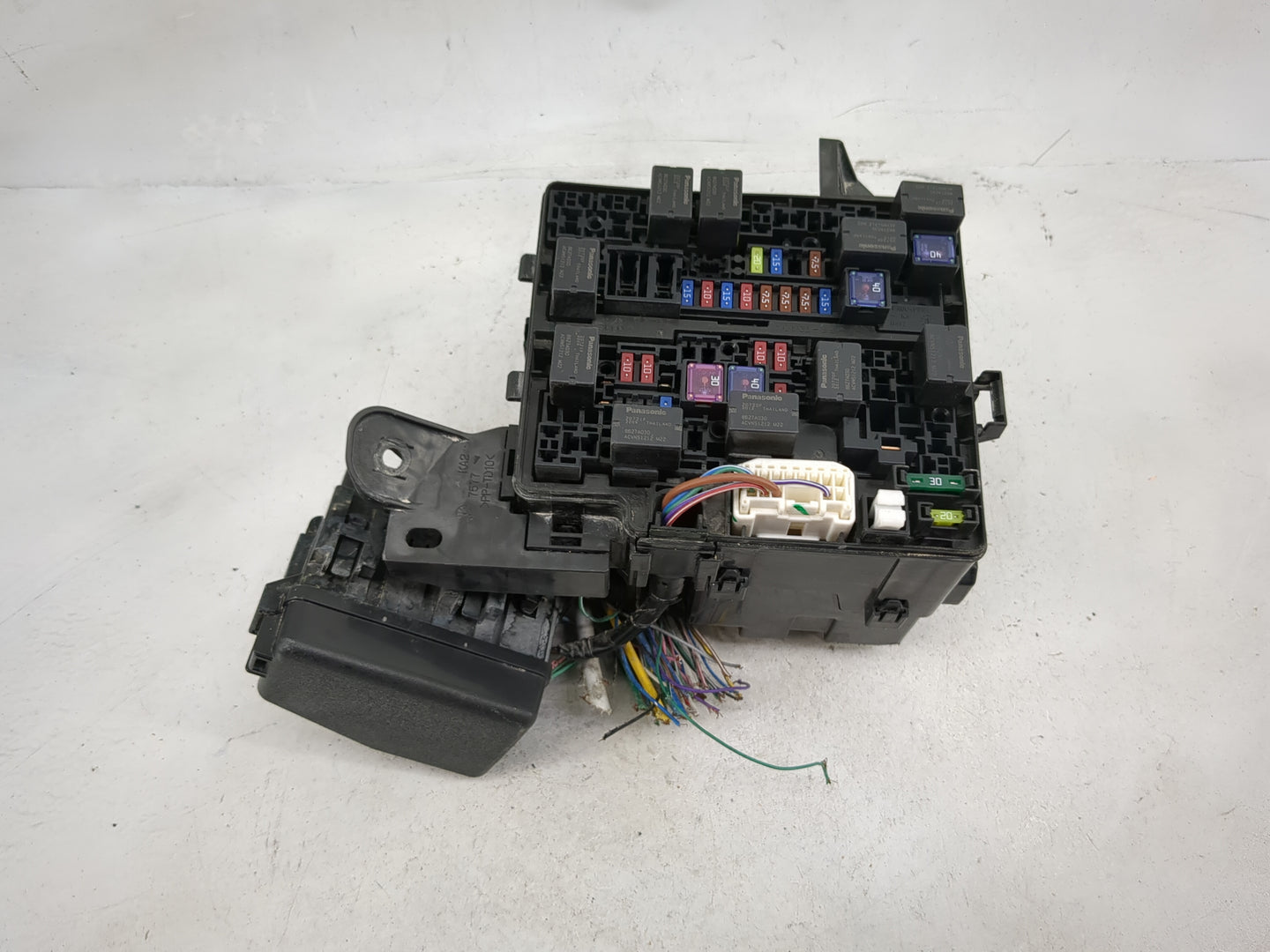 2014 Mitsubishi Mirage Fusebox Fuse Box Panel Relay Module P/N:7517 PP-TD10, 8627A030, ACVN51212, 8627A029 Fits OEM Used Aut