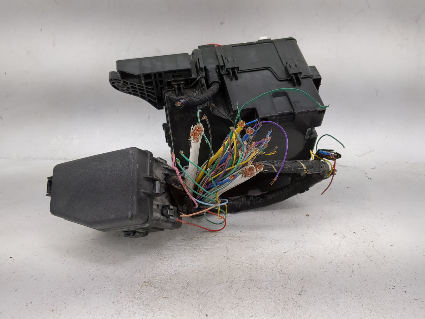2014 Mitsubishi Mirage Fusebox Fuse Box Panel Relay Module P/N:7517 PP-TD10, 8627A030, ACVN51212, 8627A029 Fits OEM Used Aut