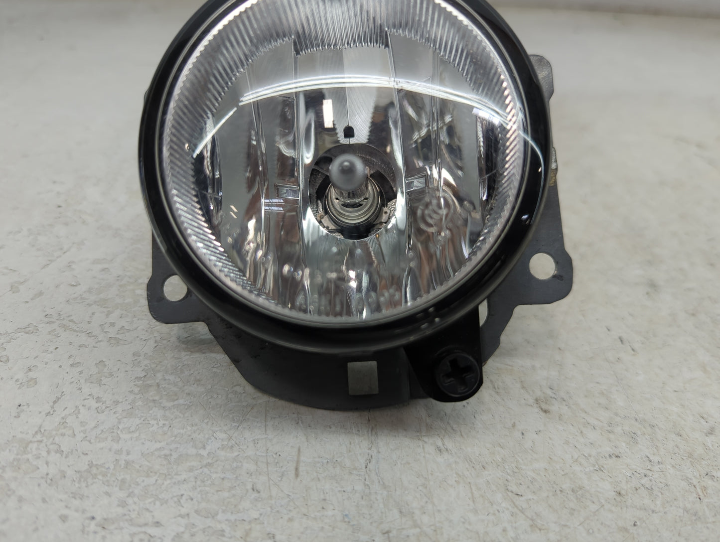 2017-2022 Mitsubishi Mirage Passenger Right Oem Front Light Lamp Black - Oemusedautoparts1.com