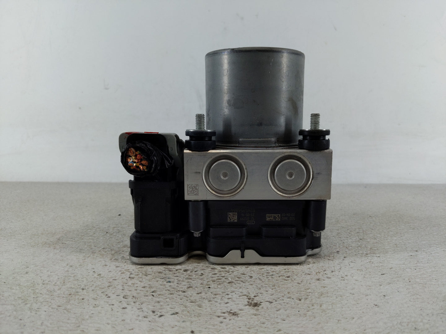 2023 Mitsubishi Outlander ABS Pump Control Module Replacement P/N:47660W006P Fits OEM Used Auto Parts - Oemusedautoparts1.co