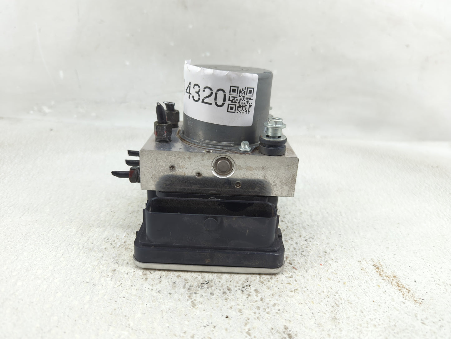 2023 Mitsubishi Outlander ABS Pump Control Module Replacement P/N:47660W002P Fits OEM Used Auto Parts - Oemusedautoparts1.co