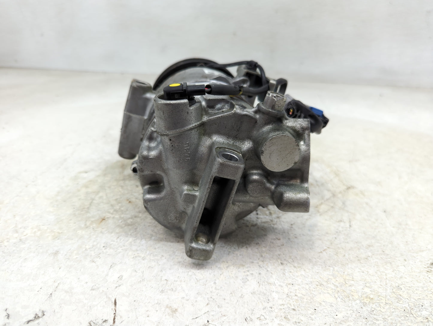 2023 Mitsubishi Outlander Air Conditioning A/c Ac Compressor Oem - Oemusedautoparts1.com