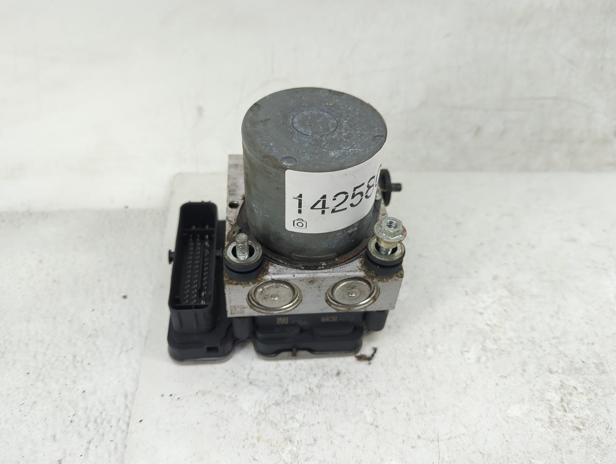 2023 Mitsubishi Outlander Anti-Lock Brake ABS Pump Module Actuator OEM P/N:47660W006P Fits OEM Used Auto Parts - Oemusedauto