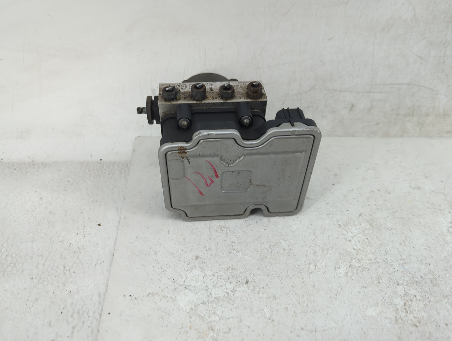 2023 Mitsubishi Outlander ABS Pump Control Module Replacement P/N:47660W006P Fits OEM Used Auto Parts - Oemusedautoparts1.co