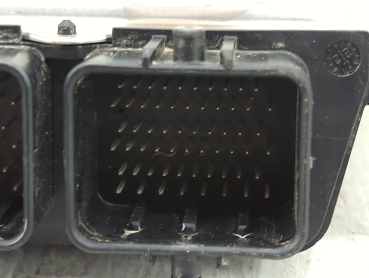 2023 Mitsubishi Outlander PCM Engine Control Computer ECU ECM PCU OEM P/N:23703W010P E6T888721H Fits OEM Used Auto Parts - O