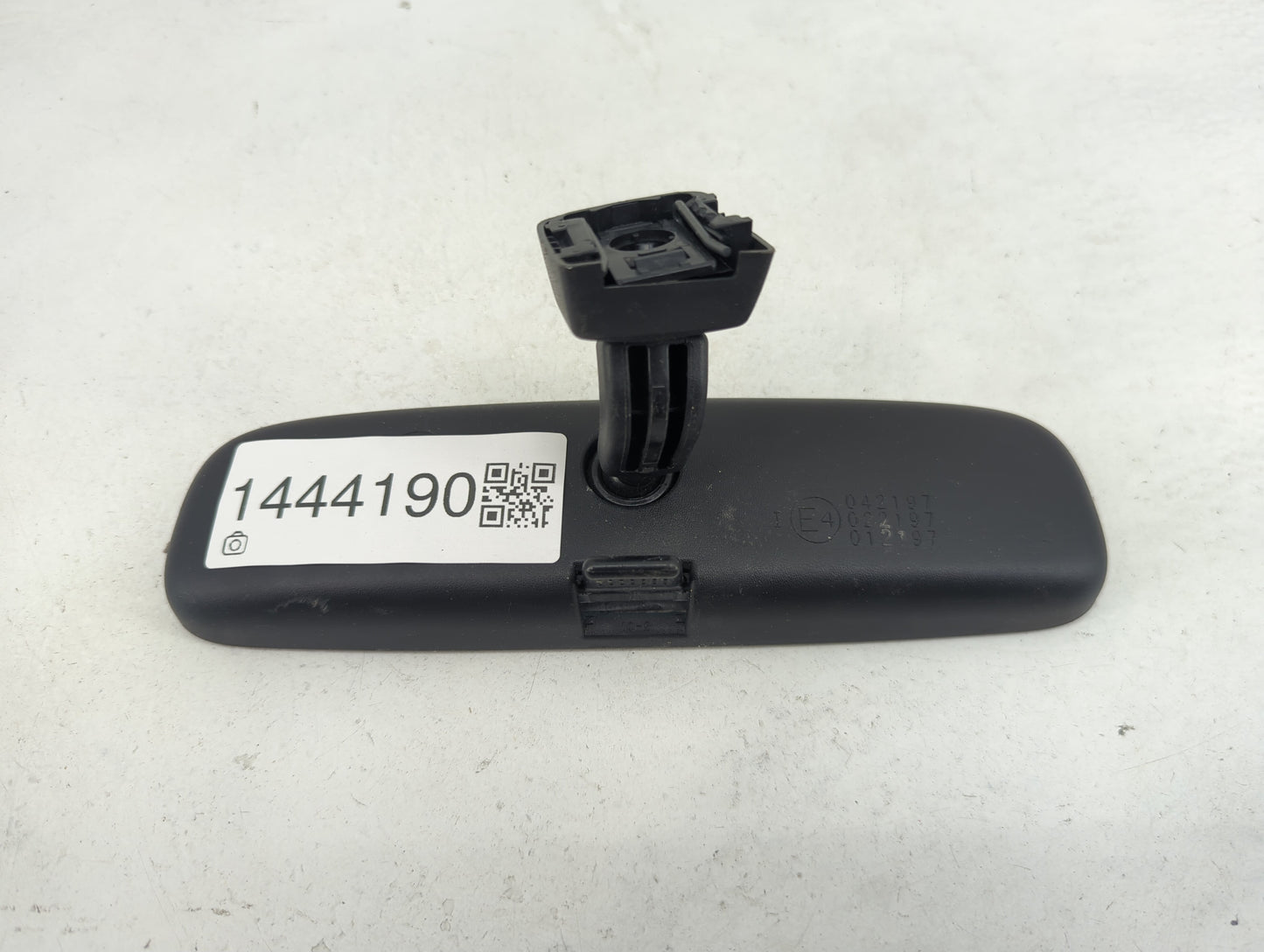 2004-2017 Mitsubishi Outlander Interior Rear View Mirror Replacement OEM P/N:042197 022197 Fits OEM Used Auto Parts - Oemuse