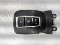 2023 Mitsubishi Outlander Floor Console Assembly Shifter - Oemusedautoparts1.com