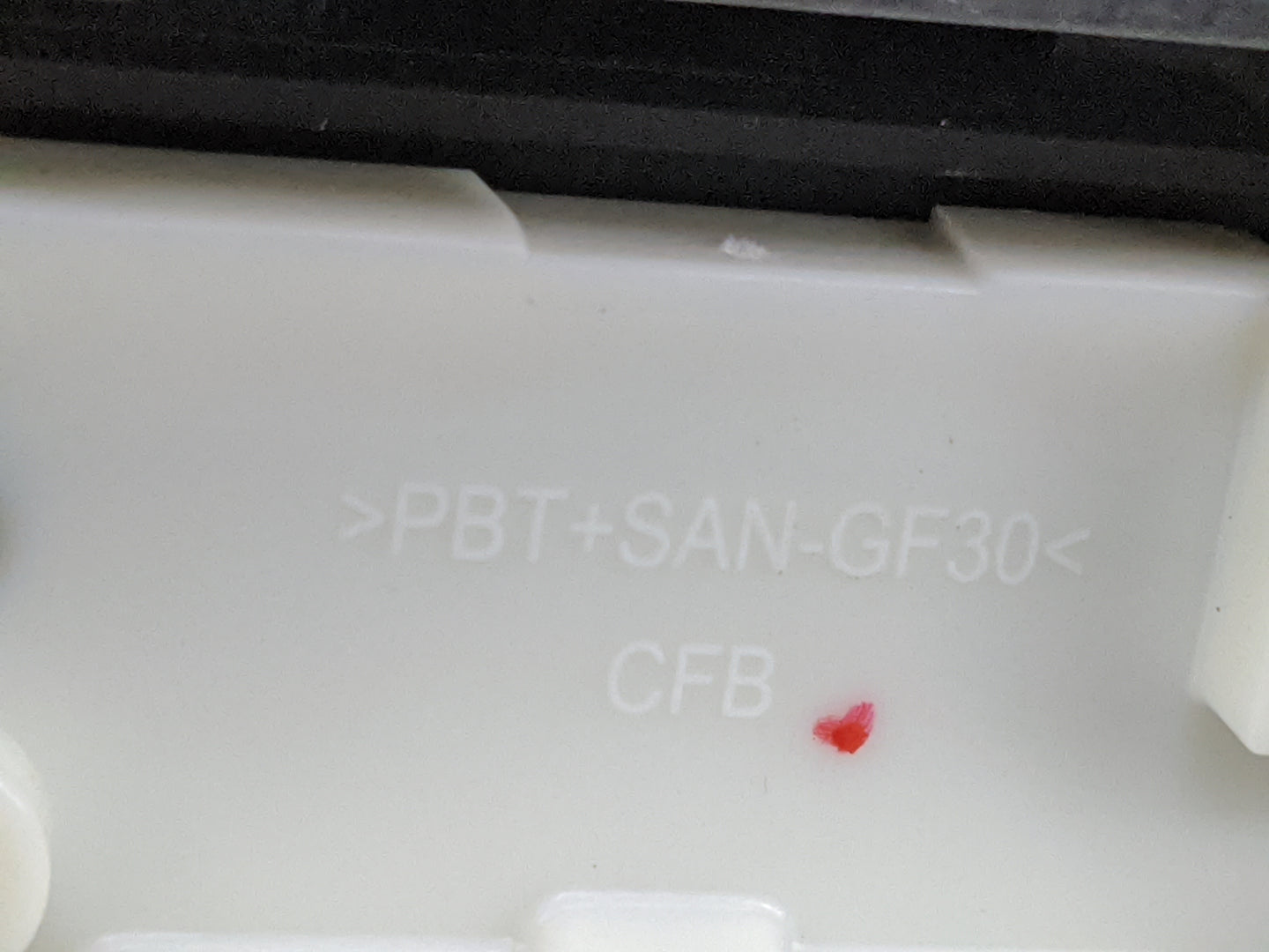 2023 Mitsubishi Outlander Floor Console Assembly Shifter - Oemusedautoparts1.com