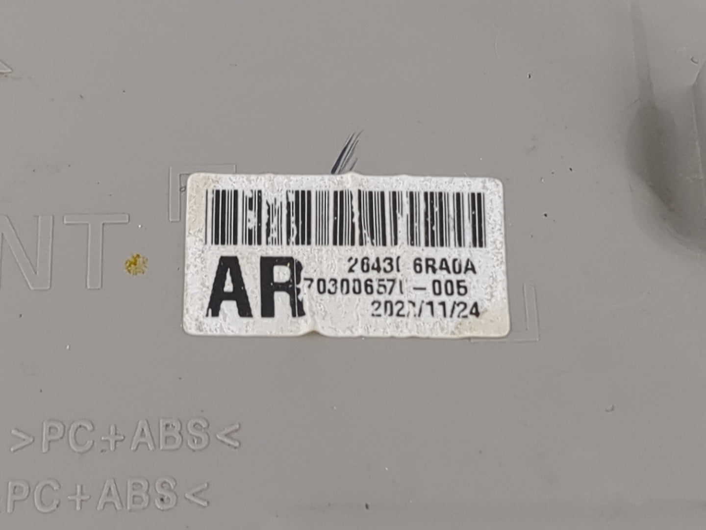 2023 Mitsubishi Outlander Overhead Roof Console Tan - Oemusedautoparts1.com