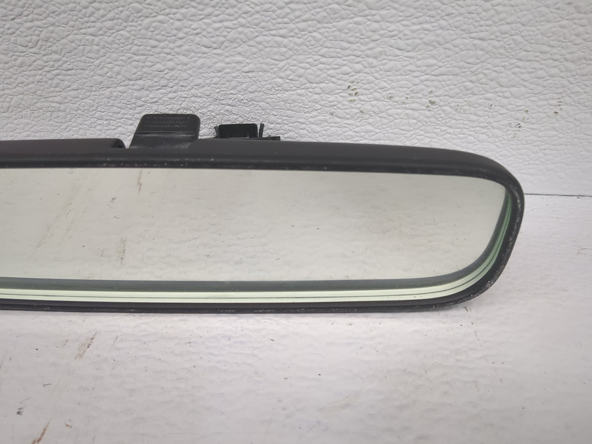 2004-2017 Mitsubishi Outlander Interior Rear View Mirror Replacement OEM P/N:E4 022197 A047171 Fits OEM Used Auto Parts - Oe