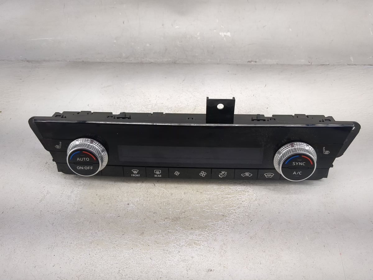 2023 Mitsubishi Outlander Climate Control Module Temperature AC/Heater Replacement P/N:7820B146 27500G701B Fits OEM Used Aut