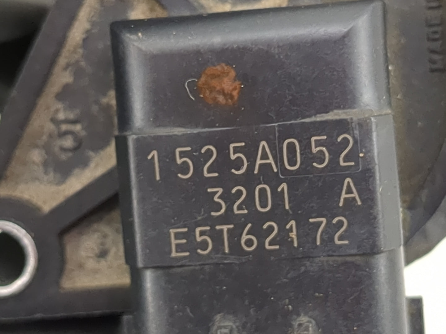 2014-2017 Mitsubishi Rvr Mass Air Flow Meter Maf - Oemusedautoparts1.com