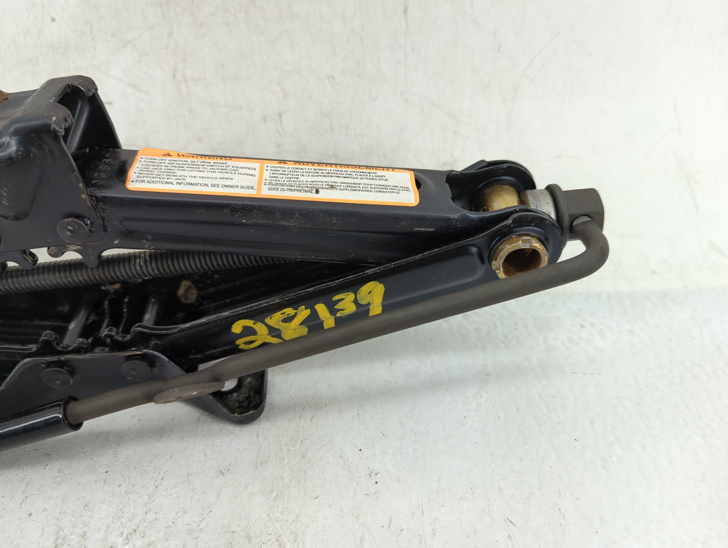 2023 Nissan Altima Spare Scissor Car Jack 1415782 - Oemusedautoparts1.com