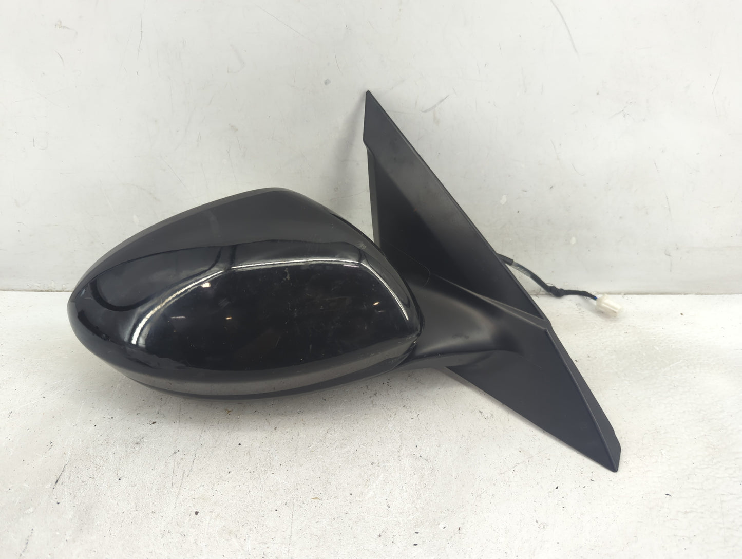 2023 Nissan Altima Passenger Side View Mirror - Right Door Mirror OEM Used - Oemusedautoparts1.com