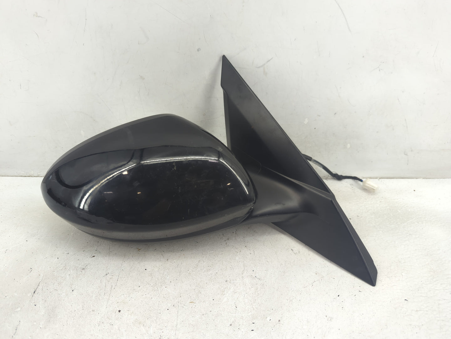 2023 Nissan Altima Passenger Side View Mirror - Right Door Mirror OEM Used - Oemusedautoparts1.com