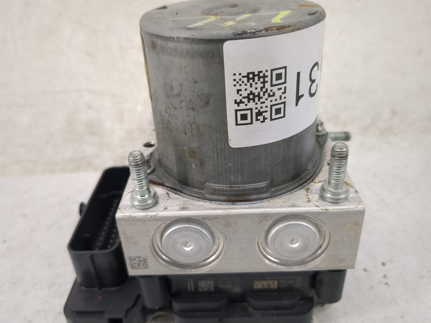 2023 Nissan Altima ABS Pump Control Module Replacement P/N:47660 9HF0A 0265956924, 3330A20025 Fits OEM Used Auto Parts - Oem