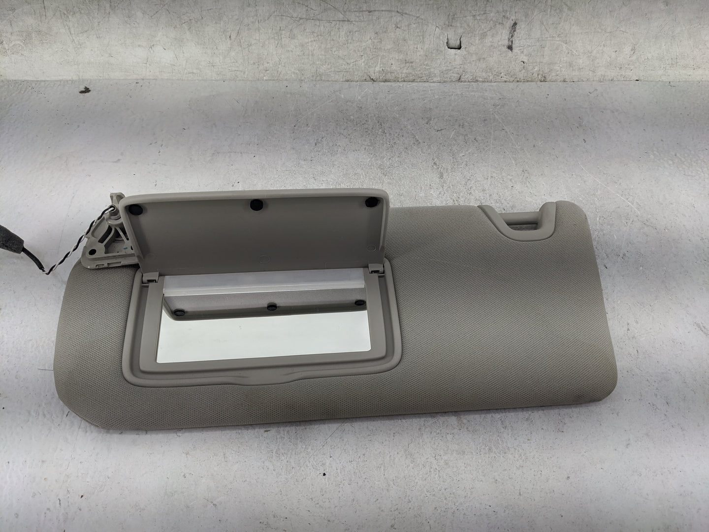 2021-2022 Nissan Altima Sun Visor Shade Replacement Driver Left Mirror Fits Fits 2021 2022 OEM Used Auto Parts - Oemusedauto