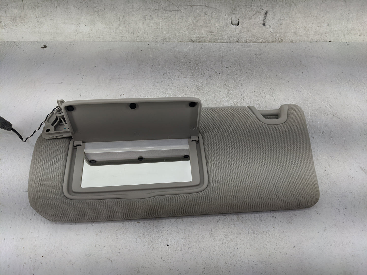2021-2022 Nissan Altima Sun Visor Shade Replacement Driver Left Mirror Fits Fits 2021 2022 OEM Used Auto Parts - Oemusedauto